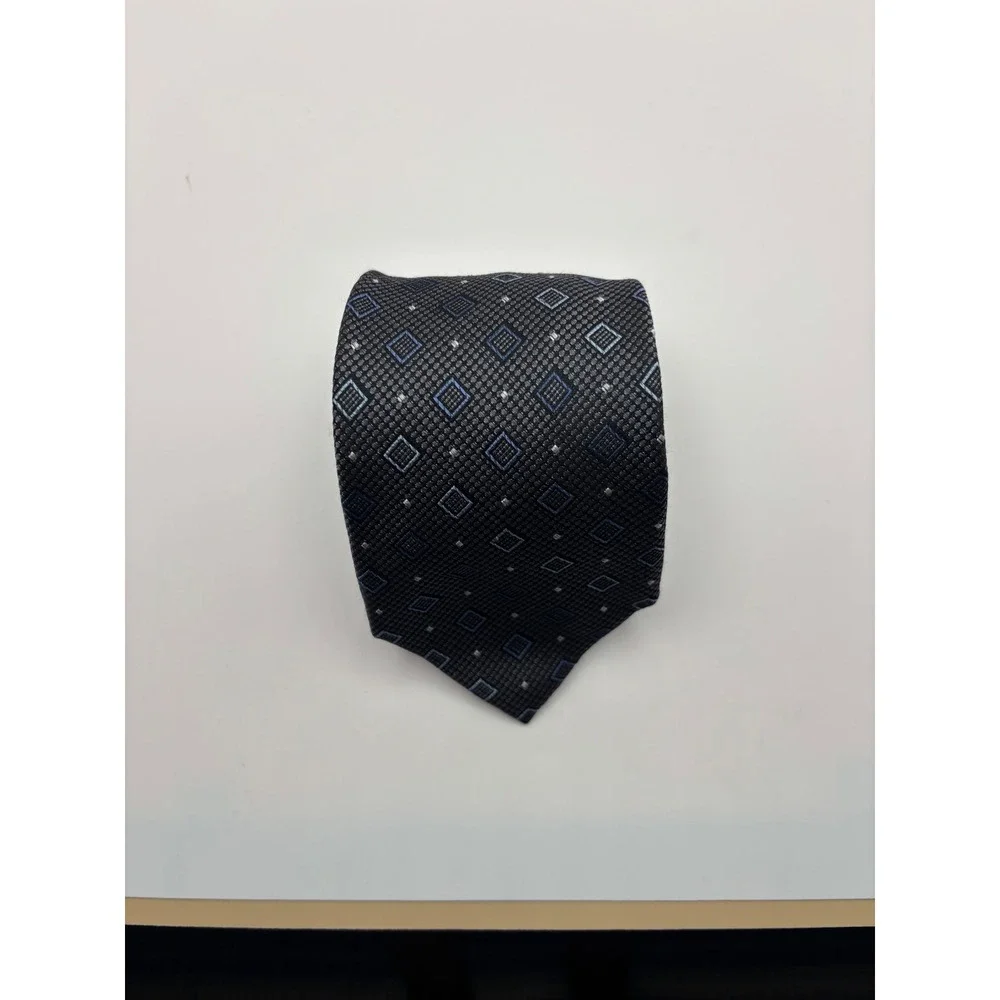 Pronto Uomo Mens Silk Necktie Charcoal Gray Blue Geometric Square Pattern Tie